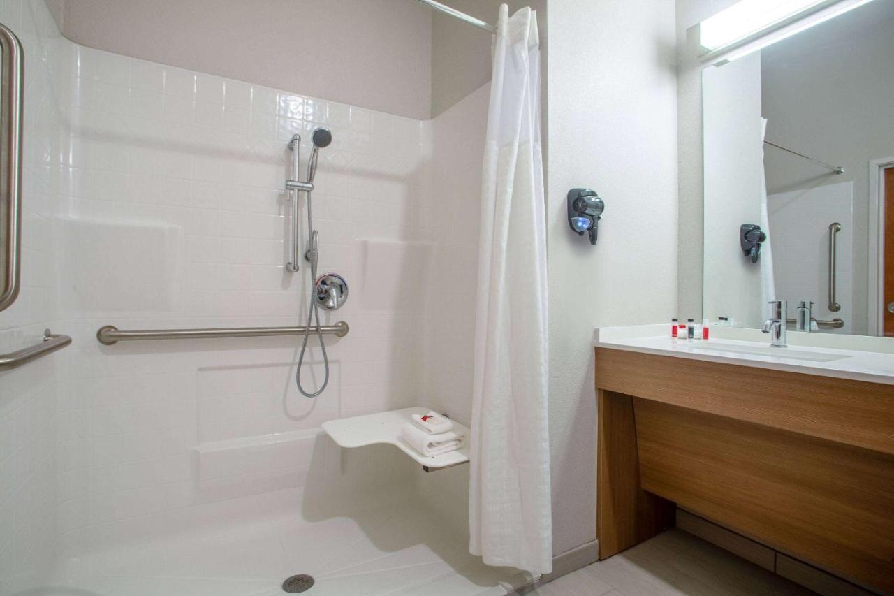 Microtel Inn & Suites By Wyndham Liberty Ne Kansas City Area Luaran gambar